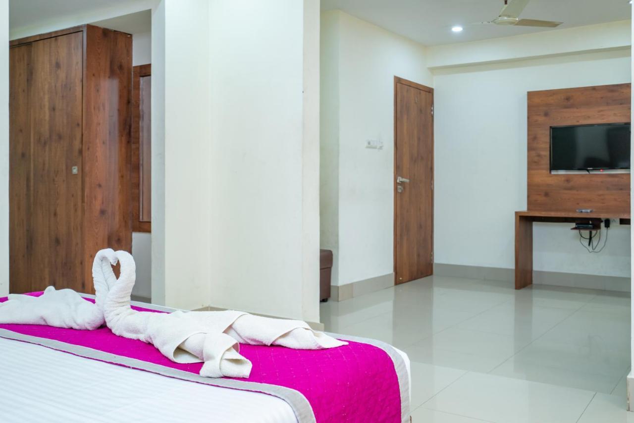 Nexstay Crystal Residency كاليكوت المظهر الخارجي الصورة